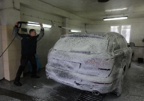 Мойка автомобиля