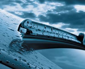 Щетки стеклоочистителя: Ключ к чистому обзору и безопасному вождению